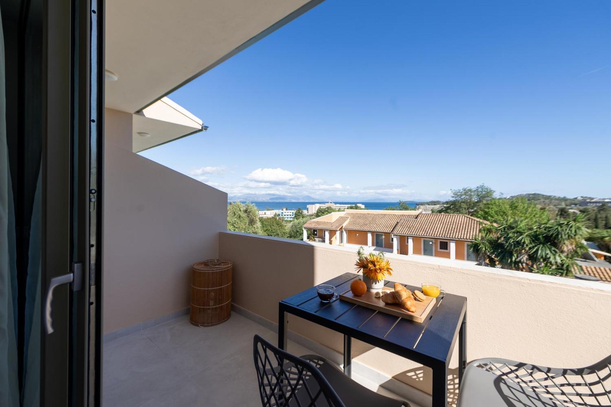 Little Corfu Aparthotel Dassia  Exterior photo