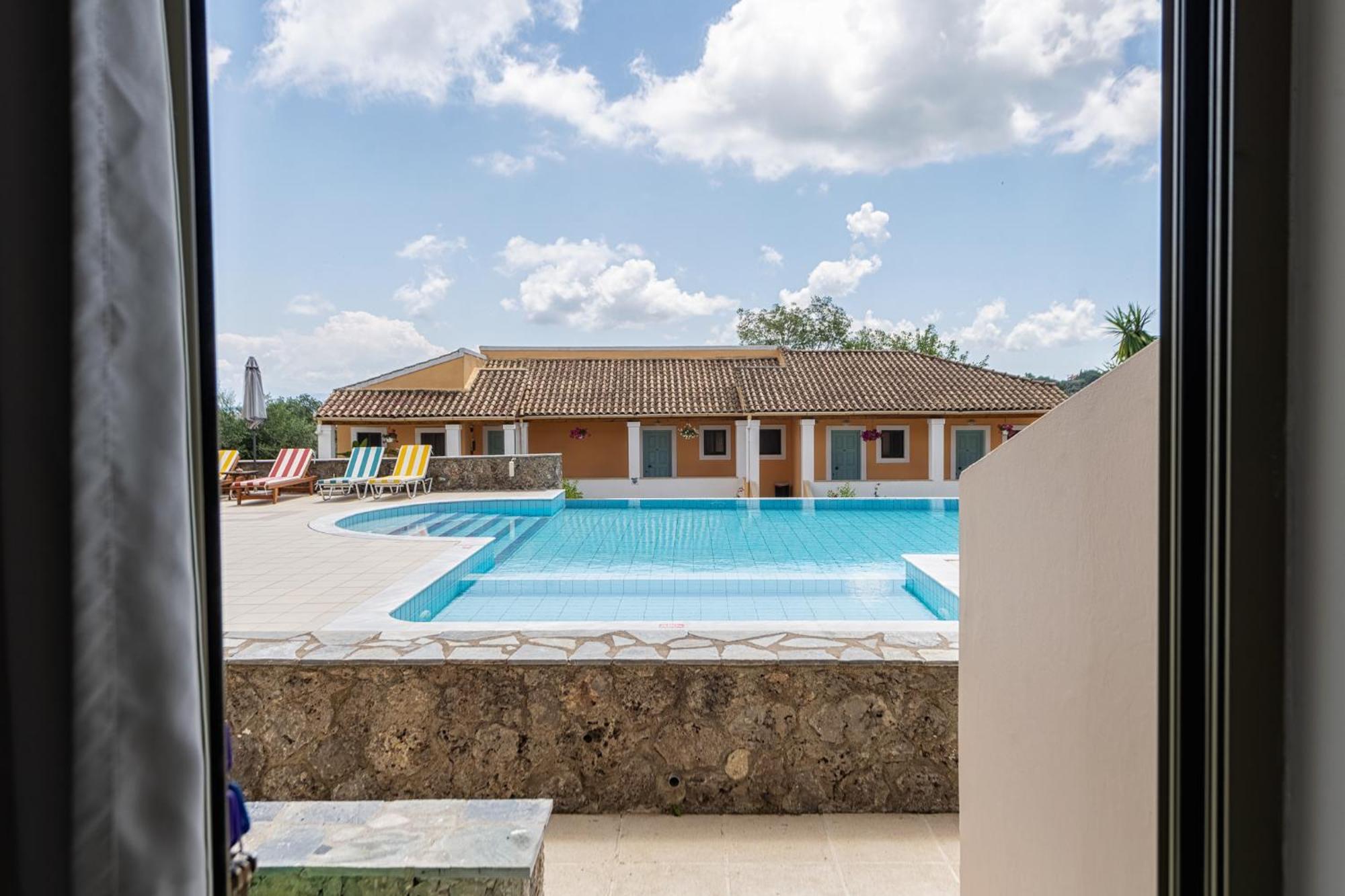Little Corfu Aparthotel Dassia  Exterior photo
